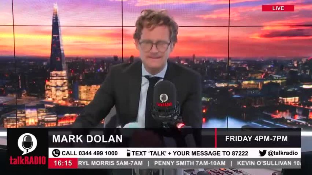 El presentador de televisión inglés Mark Dolan
